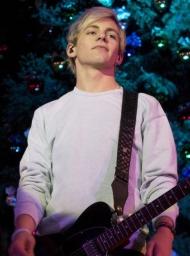 Ross Lynch Ross Lynch